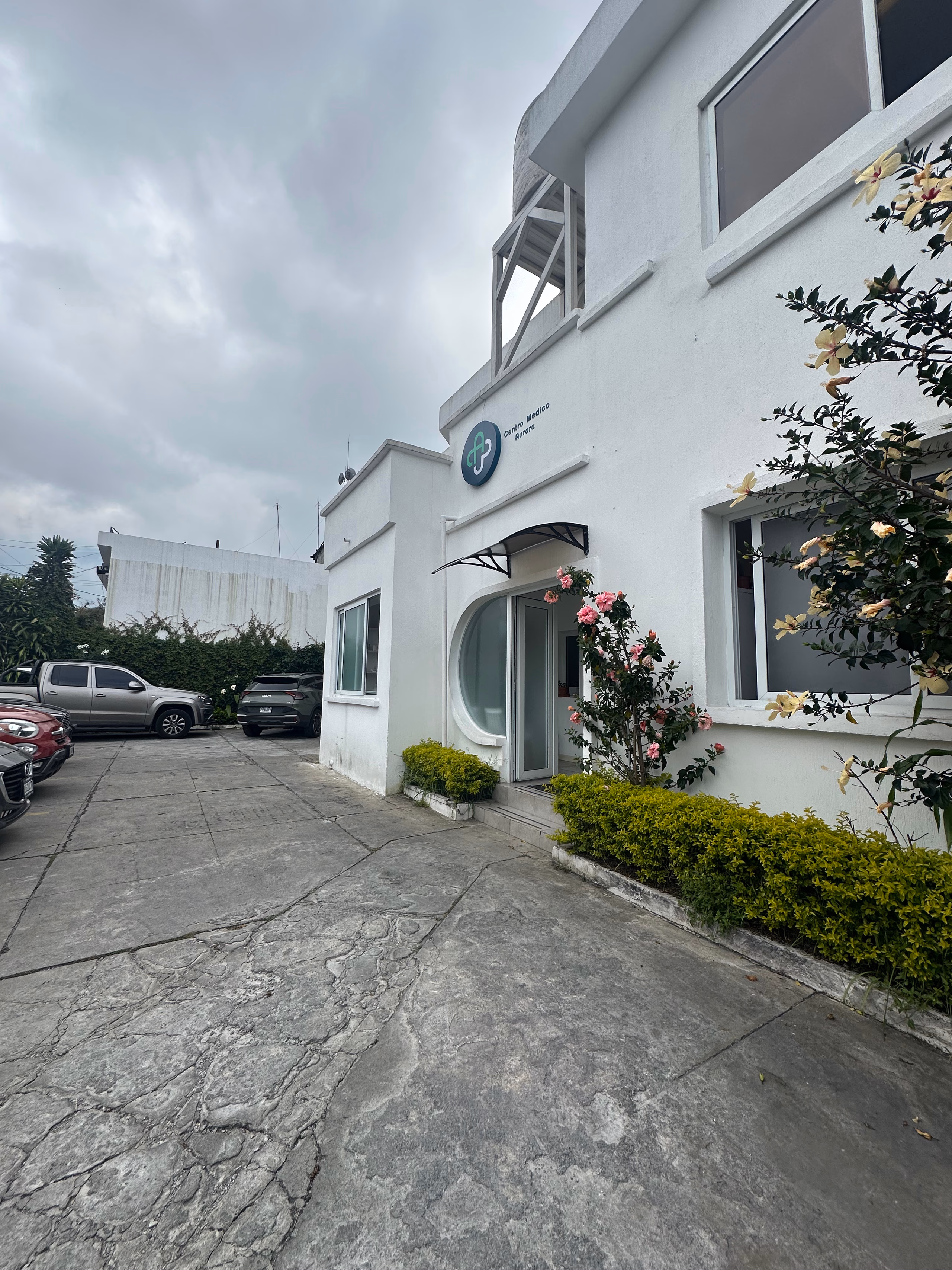 Entrance view for Pediatrician clinic in Zone 9 Guatemala