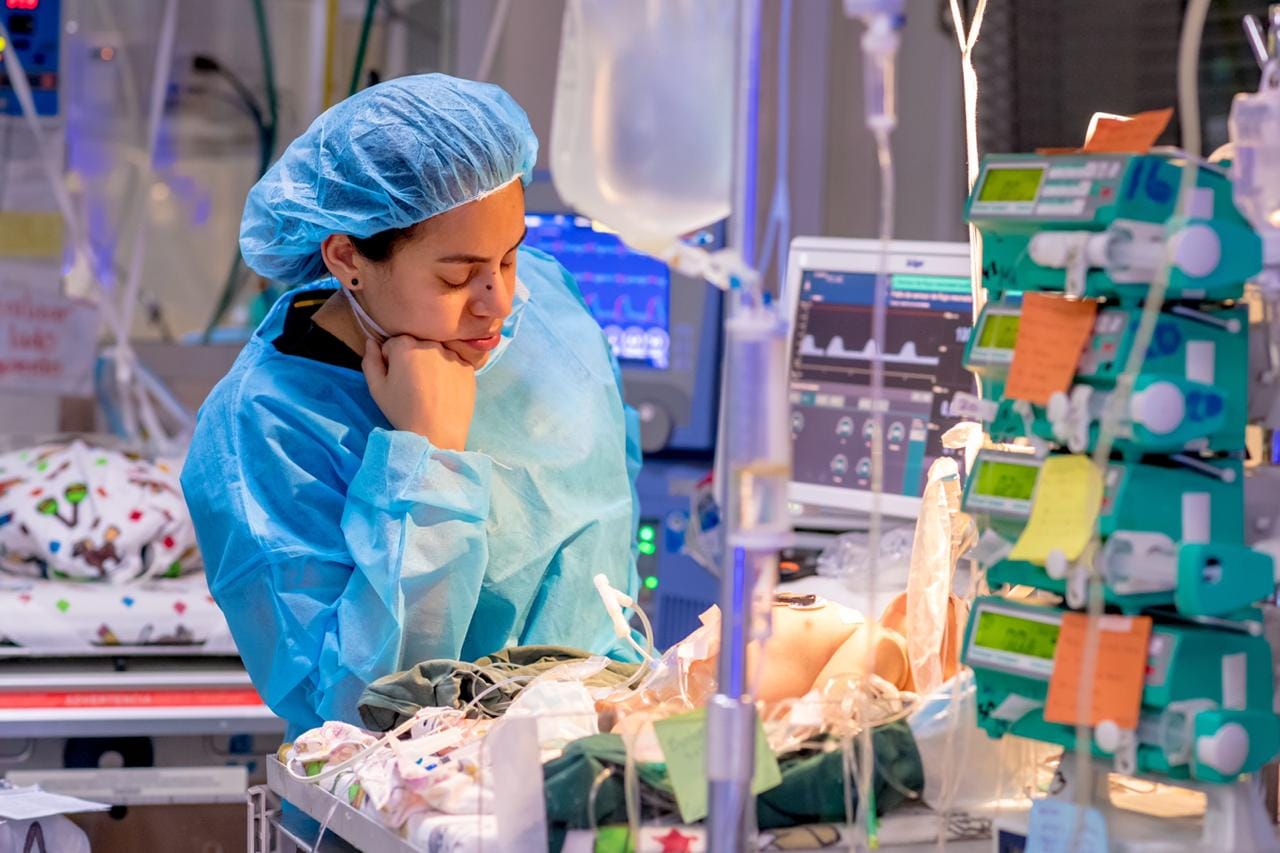 Kangarú Pedia - Unidad de cuidados intensivos neonatales